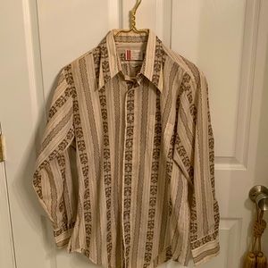 Arrow vintage shirt super cool!